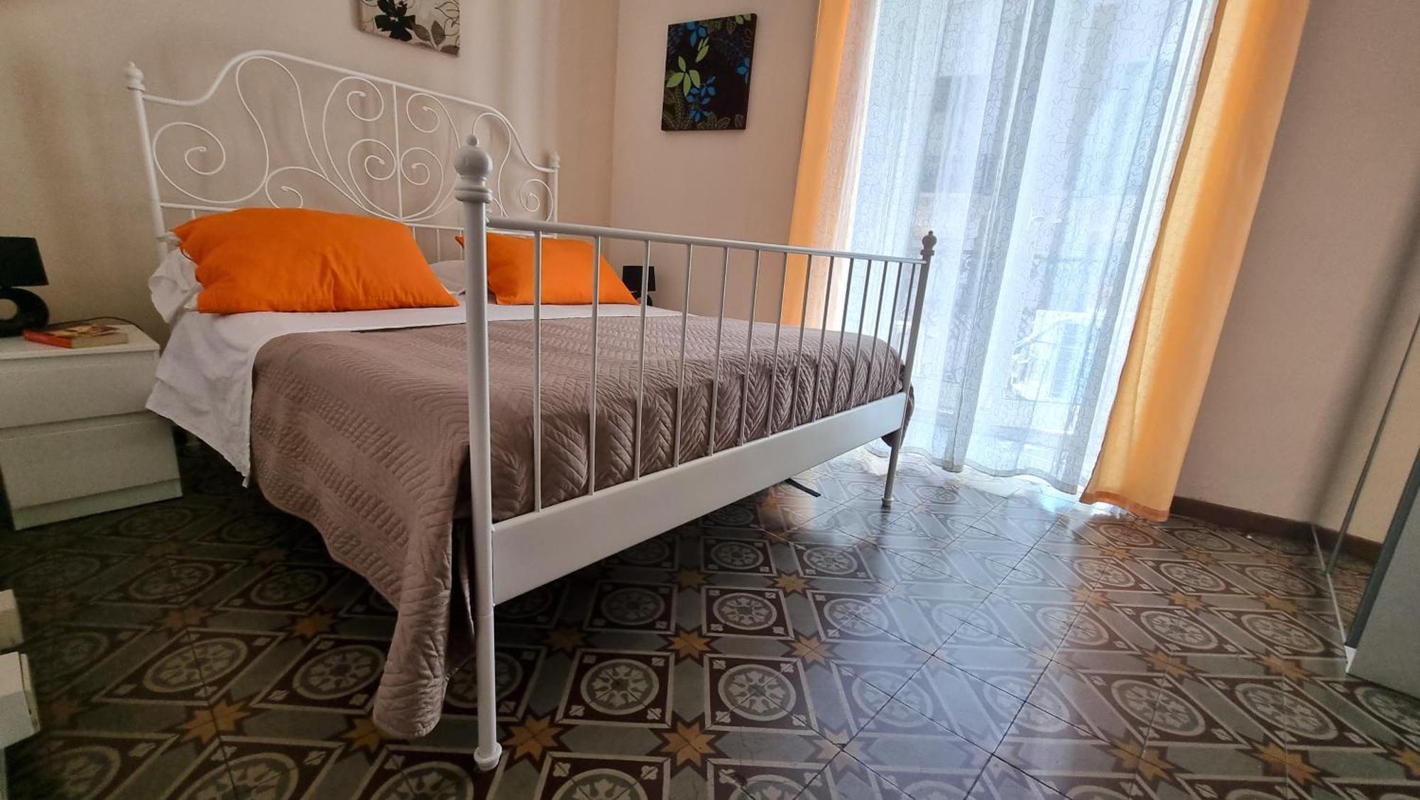 Bed and Breakfast Cortile Stesicoro Катания Экстерьер фото